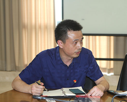 【匯聚青年力量 奮進(jìn)時(shí)代征程】創(chuàng)力集團(tuán)黨支部召開專題黨課暨預(yù)備黨員轉(zhuǎn)正黨員大會(huì)(圖3)