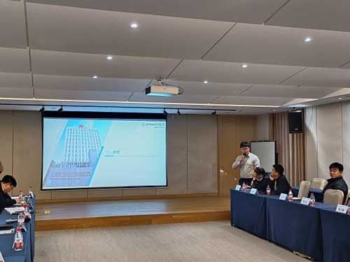 上海創(chuàng)力集團(tuán)召開第二十屆中國國際煤炭采礦技術(shù)及設(shè)備展覽會(huì)參展座談交流會(huì)(圖6)