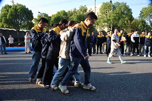 同心協(xié)力1.jpg 秋韻飛揚(yáng) 活力綻放 | 上海創(chuàng)力集團(tuán)秋季運(yùn)動會取得圓滿成功(圖7)
